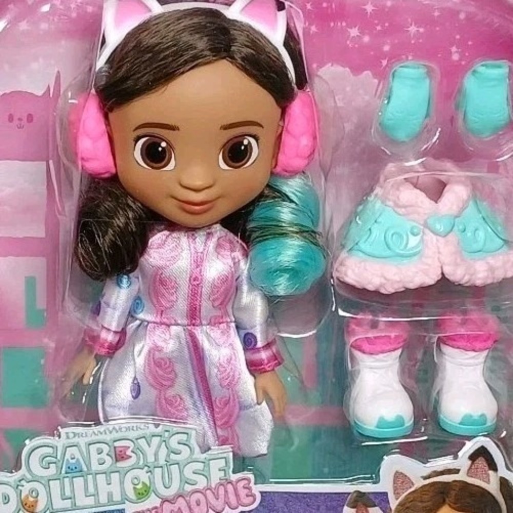 NIB‎ Gabby's Dollhouse Movie Sweetest Treat 6 Inch Doll Accessories Snow Gear